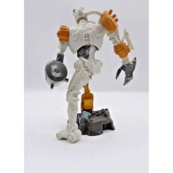 Playmation Marvel Avenger Smart Figure Name: Adaptoid - Picture 2 of 3